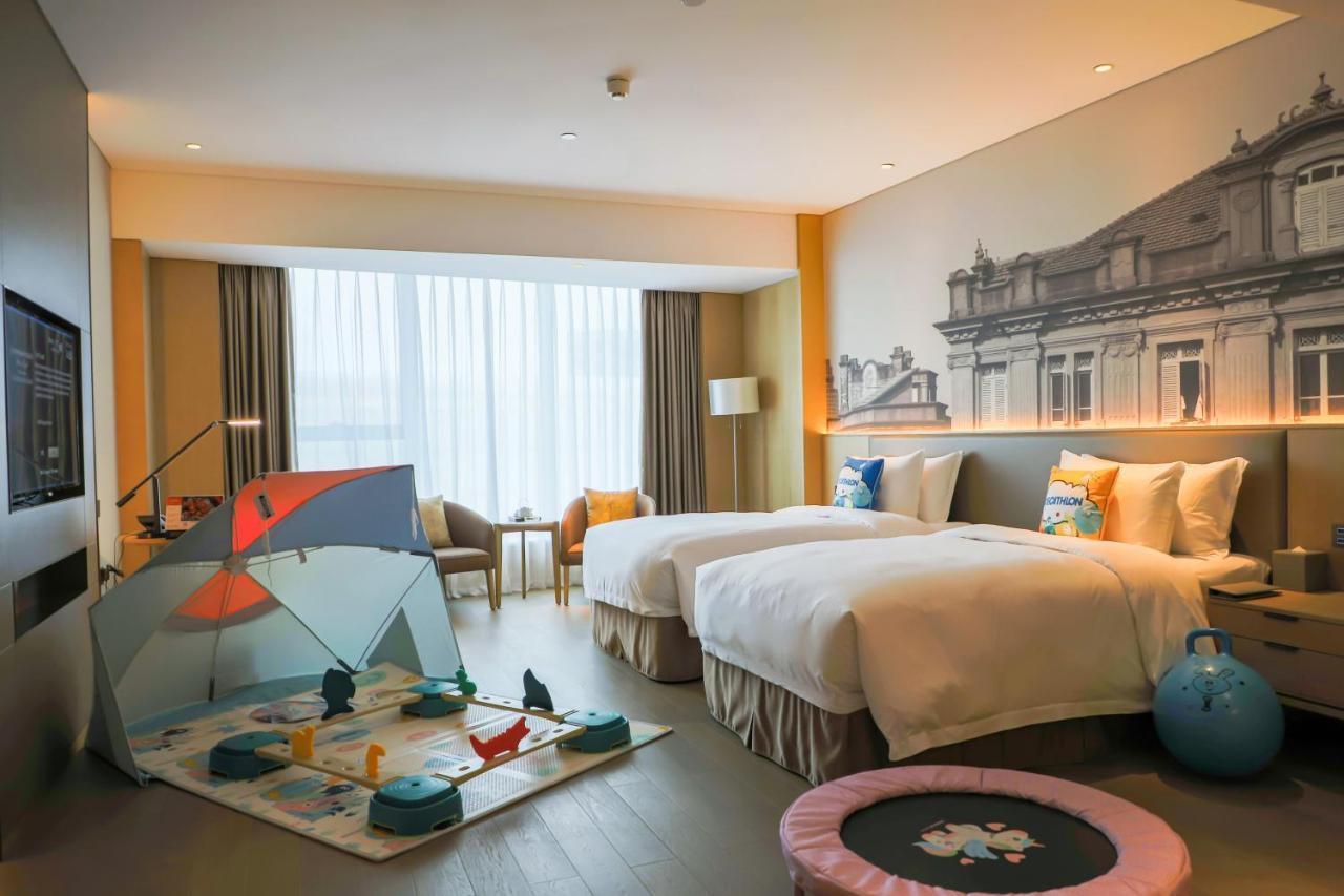 Отель Wyndham Grand Plaza Royale Yuzhou Xiamen Wuyuan Bay Экстерьер фото